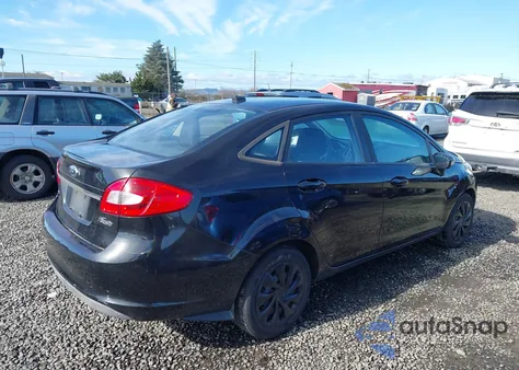 2013 Ford Fiesta Se z USA, uszkodzony, nr VIN 3FADP4BJ9DM186415